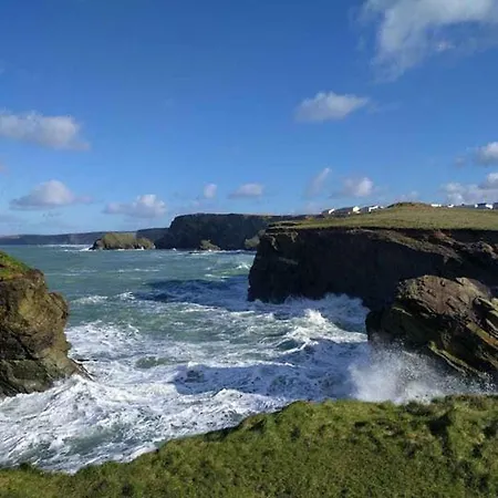 Newquay Bay 2*