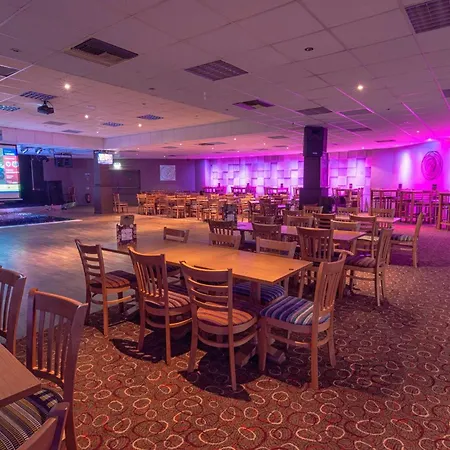 Tatil parkı Newquay Bay 2*